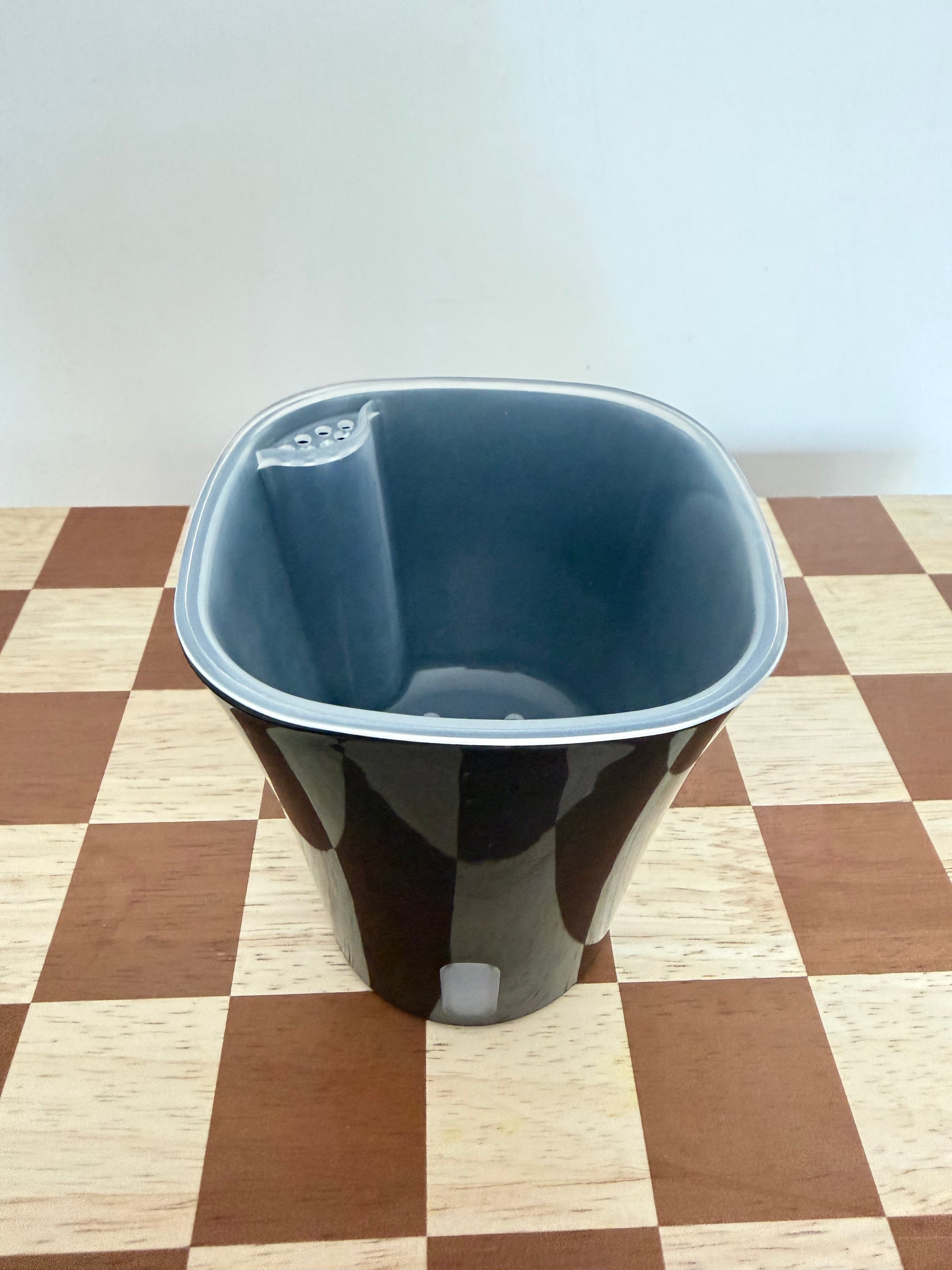 Black Self Watering Pot- 9.5cm
